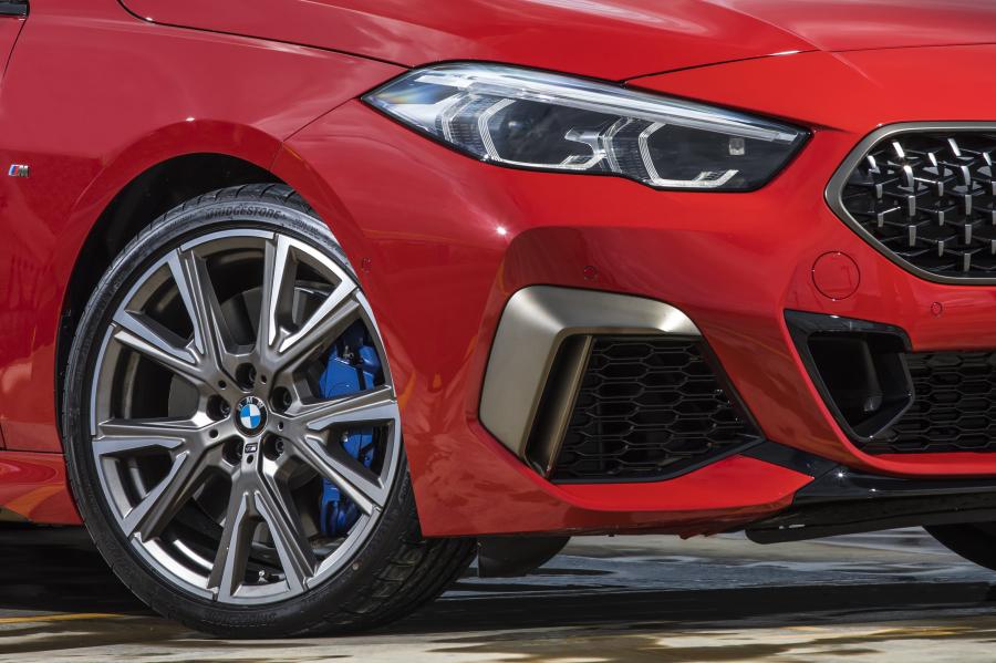 Детали экстерьера BMW M235i xDrive Gran Coupe (F44) 2019 года  (AU) (фото 35 из 40)